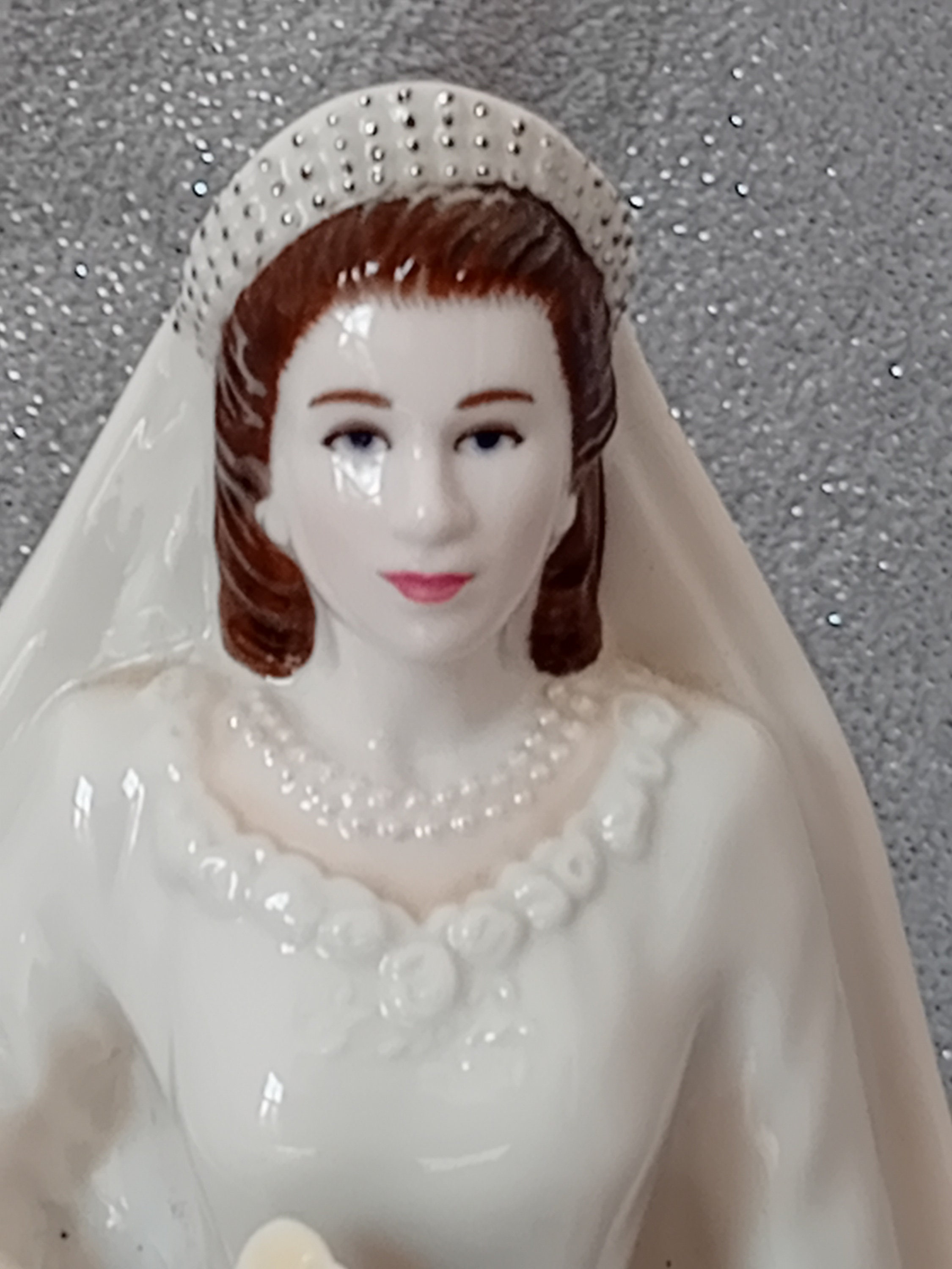 ロイヤルウースターのエリザベス2世女王陛下ダイヤモンド結婚