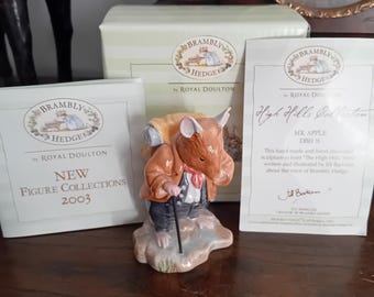 Brambly Hedge Wedding Figurine Set: Border Fine Arts, Royal