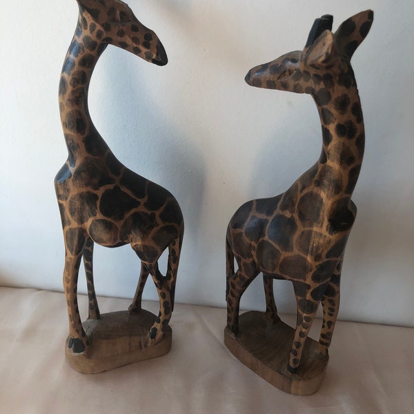 Lot de 2 girafes en bois peint Artisanal Origine Tanzanie