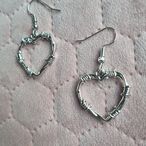 Barbed wire heart earrings