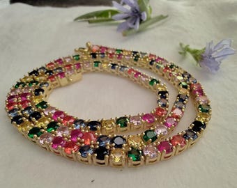 Tennisketting met meerdere saffieren 925 zilver: handgemaakte edelsteensieraden