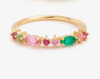 18k gouden ring met smaragd en roze saffier: trouwring vintage marquise