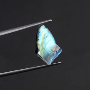 Natural Moonstone Rough Crystal, Raw Moonstone, Flashy Rough, Loose Unpolished Rough, Slabs, Gemstone Rough, Raw Slice