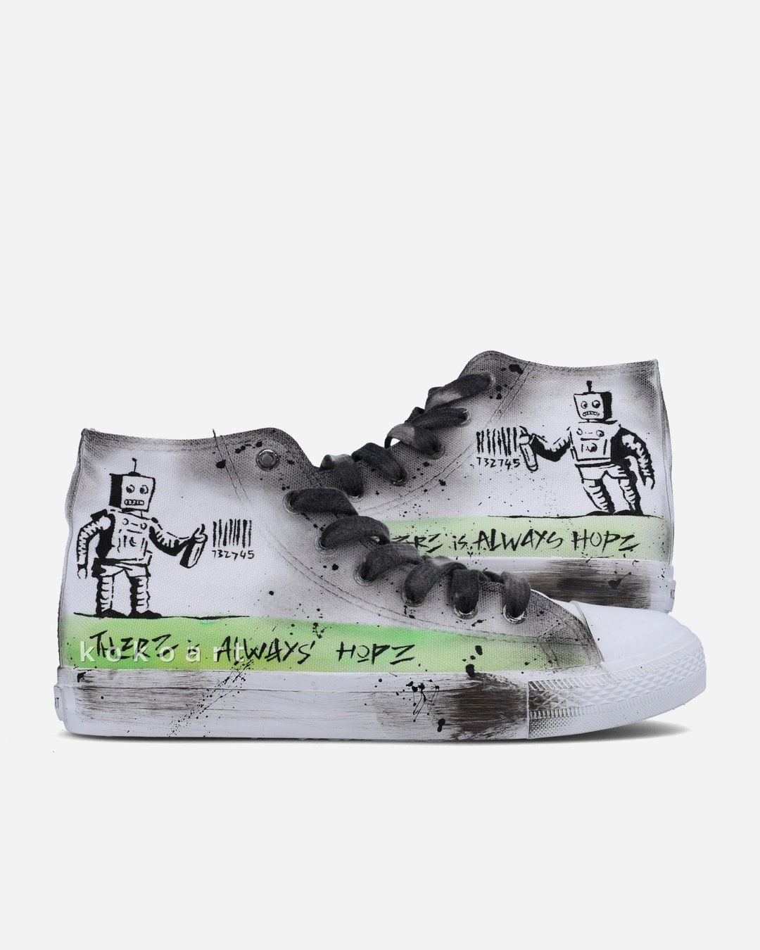Fashion cartoon graffiti canvas shoes yv43223