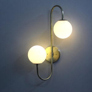 Timeless Elegance Mid Century Modern Brass Wall lamp