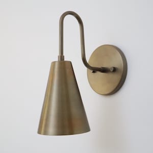 Handcrafted Brass Wall Lamp: Modern Home Lighting