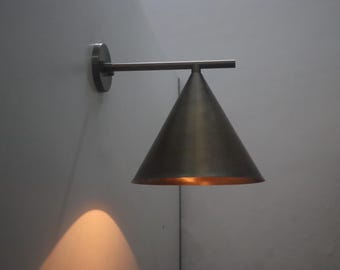 Elegant Handcrafted Brass Wall Sconce Unique Design Wall Light for Modern Interiors