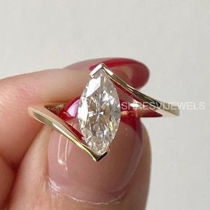 2CT Marquise Cut Moissanite Split Shank Solitaire Engagement Ring Unique Moissanite Wedding Ring Marquise Ring Solid gold Ring Gifts For her