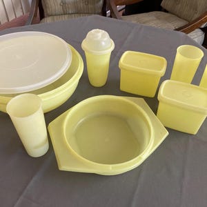 Lot of Vintage Yellow Tupperware, Fix-n-Mix Bowl, 3 cups/tumblers, 2 Stackable Rectangle containers with lids, 1 Shake and Serve, Bowl