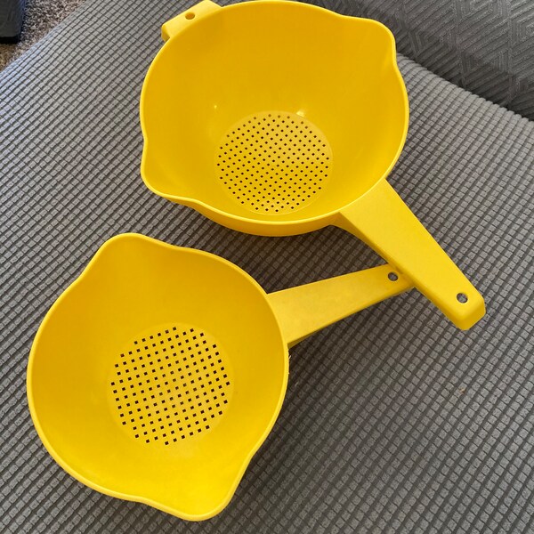 Pair of Vintage Tupperware Strainers, Yellow, 1523-6 and 1200-8