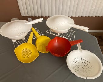 Tupperware Colander / Strainer (choose option) 1200, 1523, White Locking Lid Set