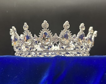 Silver Teardrop Rhinestone Crown | Wedding Bridal Queen Princess Royal Renaissance Medieval Prom Sweet 16 Cosplay Photoshoot