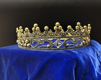 Antique Gold Tone Crown | Rhinestone Detail | King Queen Prince Princess Medieval Renaissance Photoshoot Cosplay Birthday