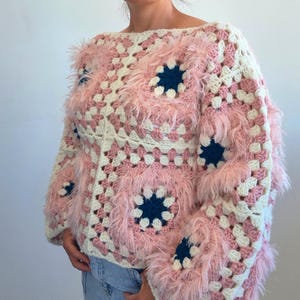Crochet Sweater Pattern & Video Tutorial, Granny Square Pullover PDF, Fluffy Textured Top