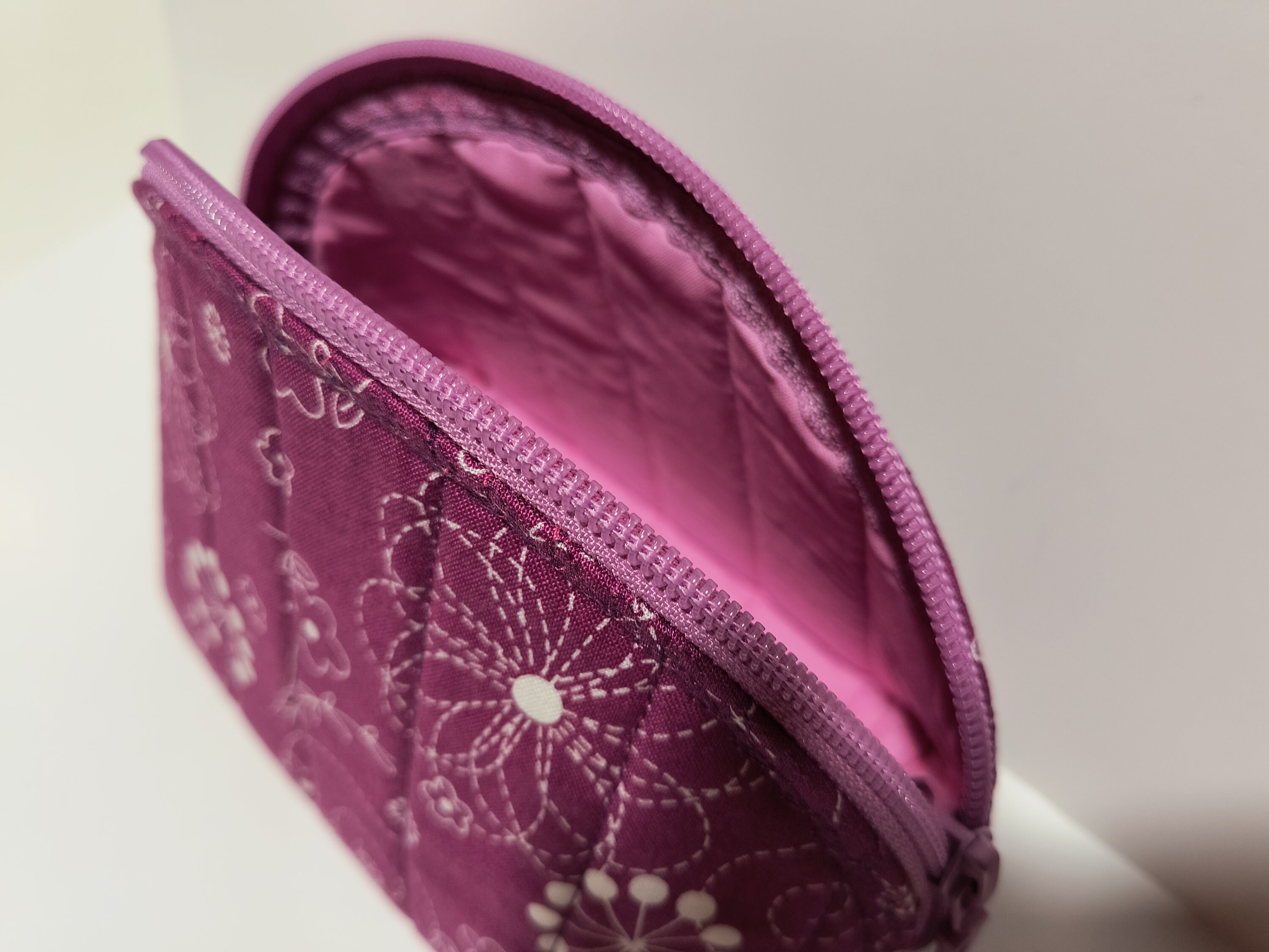 Clam Zipper Bag Zipper Pouch Lined Purple Lover Quilted Etsy