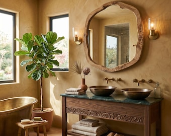 Espejo artesanal orgánico con marco de madera, decoración de pared irregular, estilo interior natural.