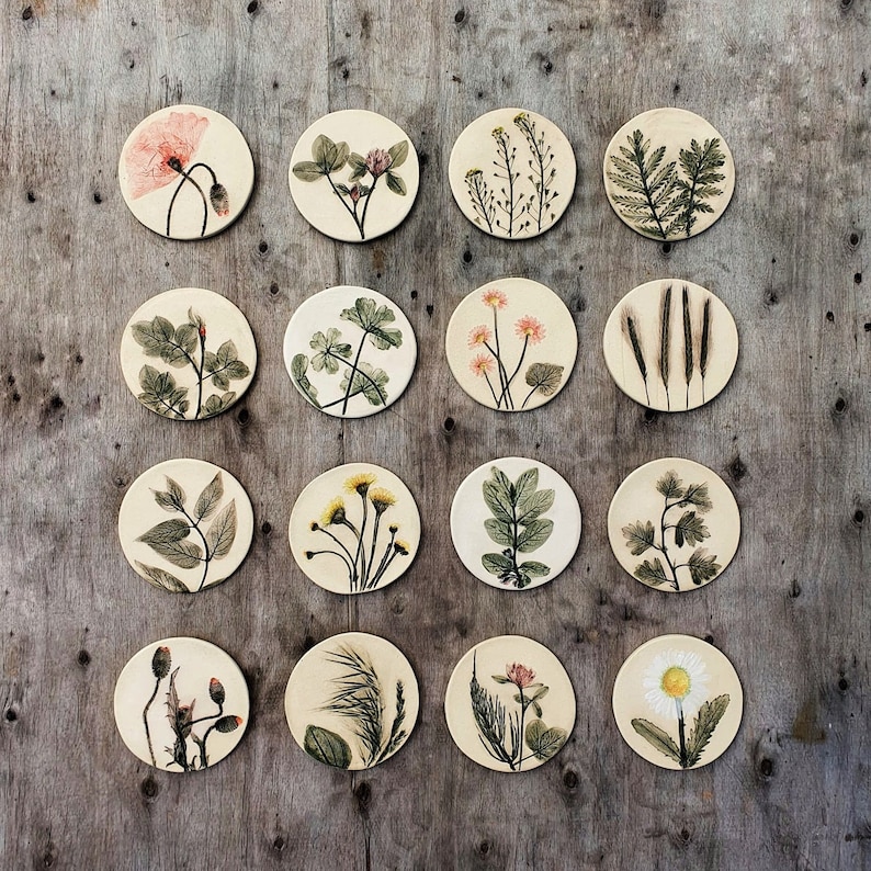 Handmade Wild Flowers Ceramic Coasters • Ceramic Round Wall Arts • Stoneware Plate Set • Christmas Table Decor • Pottery Wall Decor Plates