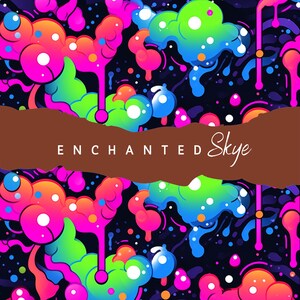 Könnte beinhalten: Abstrakter digitaler Kunstdruck mit dunklem Hintergrund und bunten, tropfenden Formen. Der Text "ENCHANTED Skye" ist in der Mitte des Bildes geschrieben.