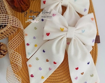 Hand Embroidered Linen Hair Bow: Floral Girl's Hair Clip