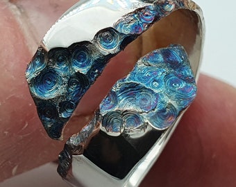 Starry Night Ring, Blue Statement Jewelry for Women, Unusual Sculptural Silver Band, Abstract Organic Handmade Gift for Her, Brutalist Style