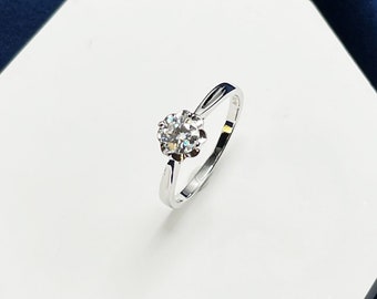 0.5-1 CT Flower Moissanite Engagement Rings in 925 Silver | Solitaire Moissanite Ring | Gold Promise Ring | D VVS1