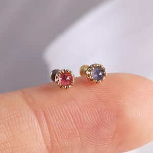 14K Solid Gold Tiny Pink Turmalin / Iolith Piercing, Rose Cut Edelstein Helix Conch Tragus Flat Back Stud, Threadless Push Pin Ohrring