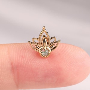 14K massief gouden mosagaat oorbel met platte achterkant, gouden visvormige helix platte achterkant piercing, kraakbeen conch kwab Threadless pin piercing stud