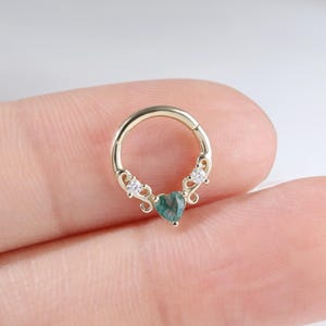 Ágata musgo-videira de ouro 14K com clicker de moissanita, argola de concha de septo de diamante, piercing de anel Huggie Daith com segmento de hélice de cartilagem