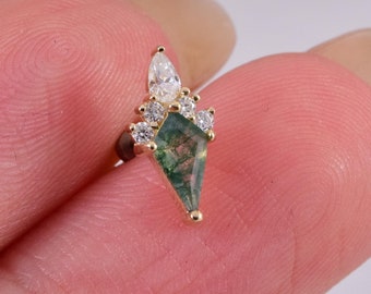 14K Gold Kite Shape Moss Agate with Moissanite Earring, Geometric Cartilage Threadless Pin Stud, Diamond Helix Conch Earlobe Nose Piercing