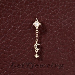 14K massivt guld med stjärna och måne Moissanit örhänge, Celestial Dangle Chain platt baksida piercing, Droppande halvmåne brosk Helix Tragus Lob örhänge
