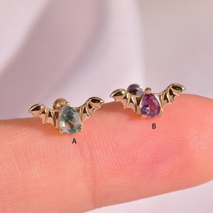 14K Solid Gold Bat Moosachat Ohrstecker Fledermaus Tragus Piercing Alexandrit Knorpel Helix Bolzen Zierliche Conch Ohrring Flache Rückseite Ohrring 20g