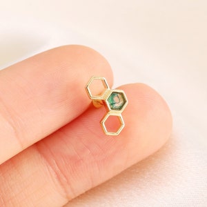 14K Solid Gold Natürliche Moosachat Waben Ohrstecker Helix Conch Knorpel Hexagon Cluster Ohrring Tagus Flat Back Stud Threadless zurück