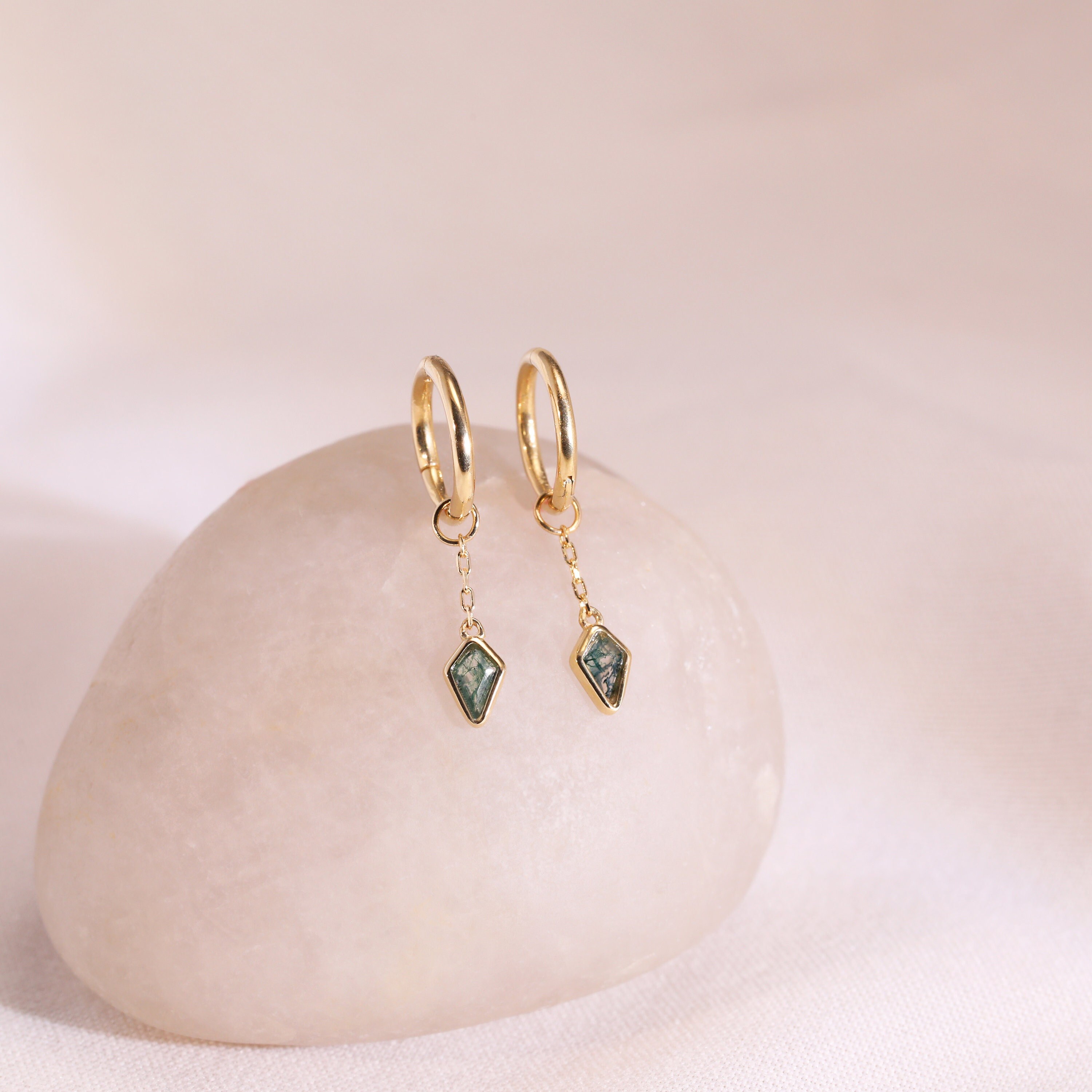 【片方】agete♡gold charm✩.*˚ 14K Solid Gold Dangle Moss Agate Charm, Gemstone Hoop