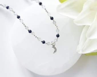 ''Moon'' necklace in labradorite stones, blue sandstone stones and silver micro beads | Handmade Necklace | gift for her