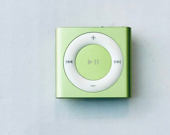 2GB 4th Gen Apple Ipod Shuffle Green