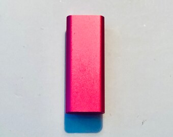 2GB 3rd Gen Ipod Shuffle Pink