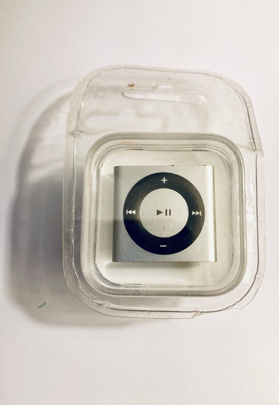 2GB 4th Gen BRAND NEW Apple Shuffle Silver - Etsy 2GB 4th Gen BRAND NEW Apple Shuffle Silver - Etsy