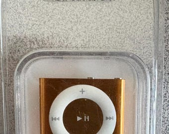 希少な新品!! 2GB 第4世代 Apple iPod Shuffle ゴールド!