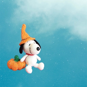 Crochet Snoopy Halloween pumkin hat set Miniature snoopy Amigurumi Knit snoopy pumpkin hat set