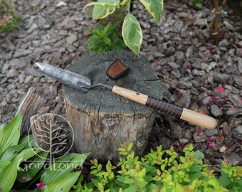 Snake tongue Trowel with Long Handle |  Hand Trowel | Professional Garden Trowel | Forged Trowel | Hand made garden tools