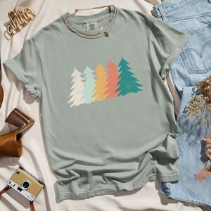 Nature Lover Colorful Trees Camping Gift Shirt; Grungy Forest Shirt Cute Birthday Gift for Outdoorsy Mom; Graphic Tree Tee for Camping Favor