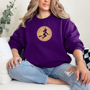 Heks Halloween-sweater; Witchy Vibe met maancadeau voor Halloween-liefhebbers; Leuk heksenshirt en Halloween-outfit Spooky Vibes; Herfstkleding