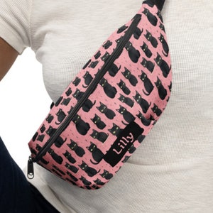 Rosa schwarze Katze Bauchtasche für Frauen Personalisierte Mädchen Teenager Kinder zurück zu Schultasche Mädchen Set Crossbody Taschen für Frauen Katze Mama Papa Katze Geschenk