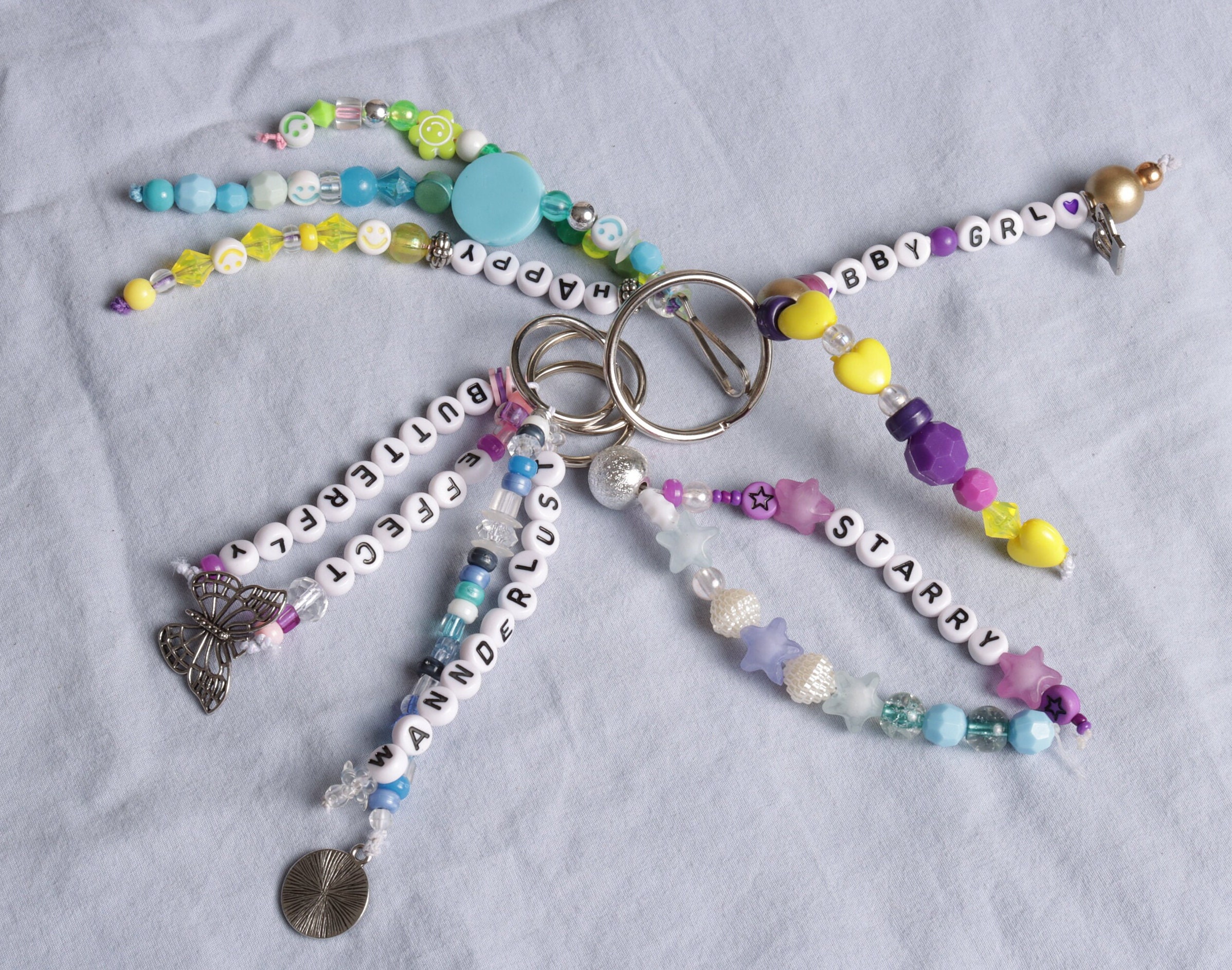 beads♡key chain Bubblegum Bead Keychain Tutorial. How to make a beaded