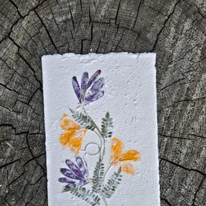 Hand-Pressed Flower Greeting Card – Real Dried Flowers – Handmade Card for Birthday, Wedding, Anniversary – Blank Nature Card