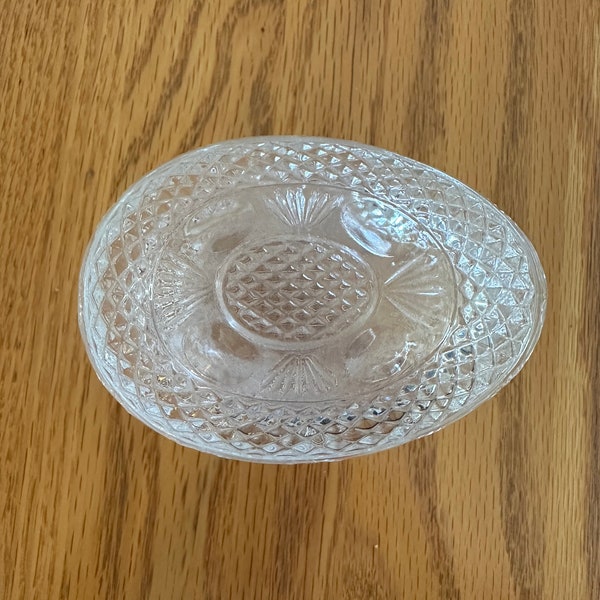 Vintage Avon Lead Crystal Egg Fostoria 1977