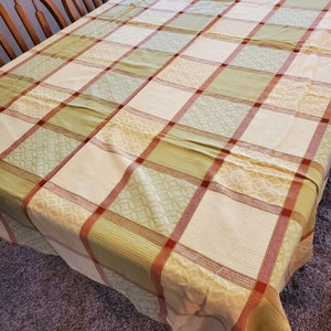 Food Network Tablecloth Like New 82.5x59.5