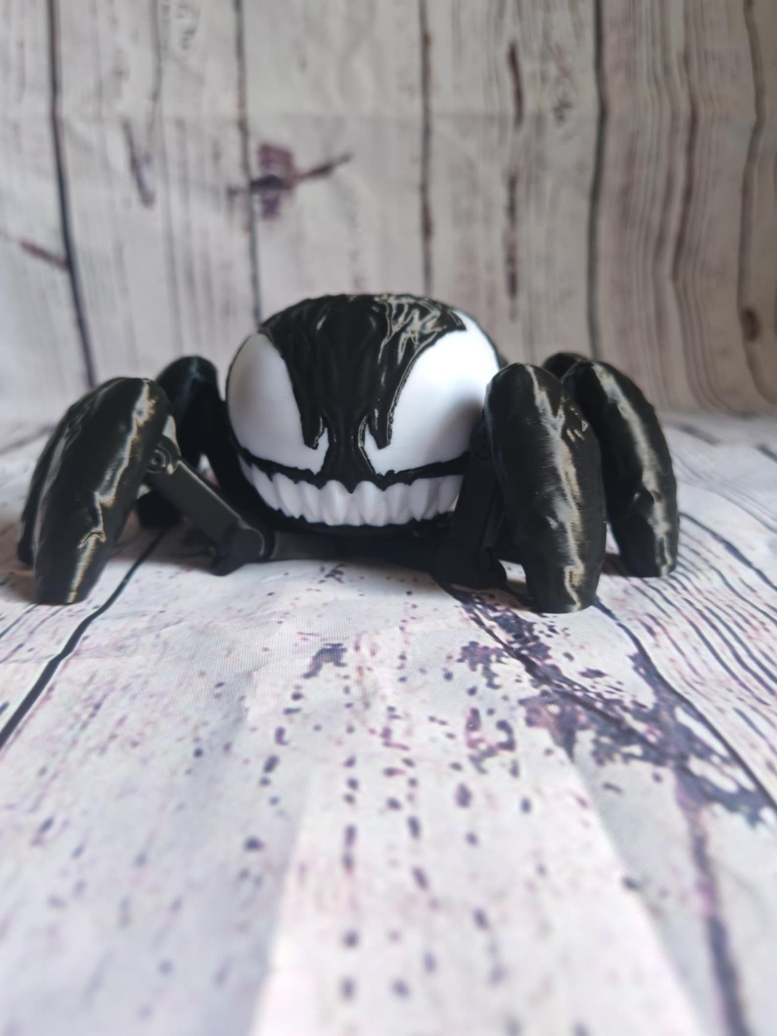 Venom-Inspired Spider Bot - Fully Articulating Figure