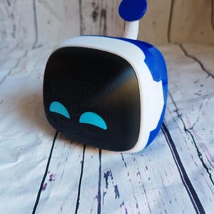 Astro Bot-kontrollstativ – PlayStation-inspirerad kontrolldocka bild 4