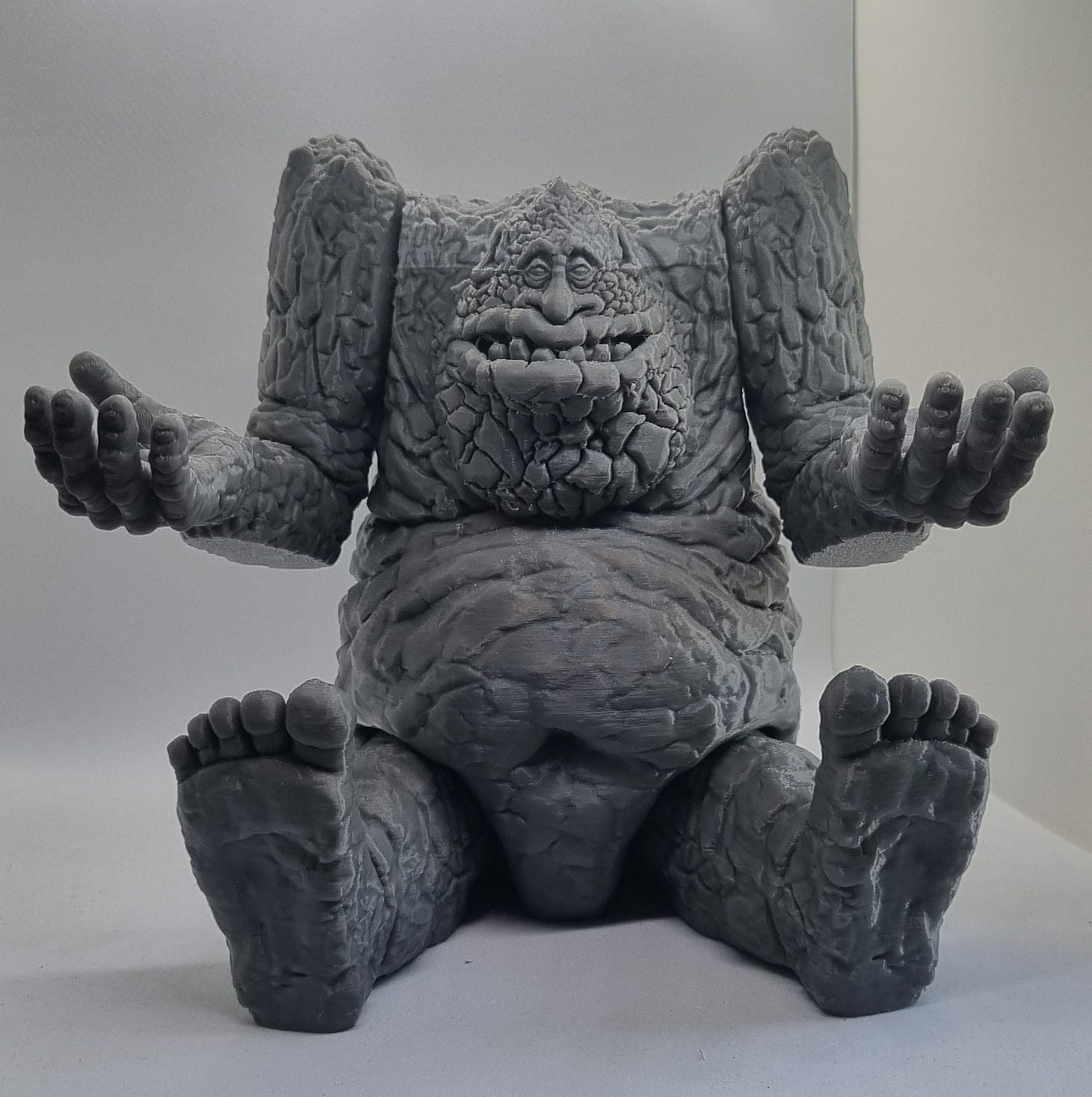 Pyornkrachzark The Rockbiter Figure – The NeverEnding Story Collectible / 3D Printed Articulating Figure